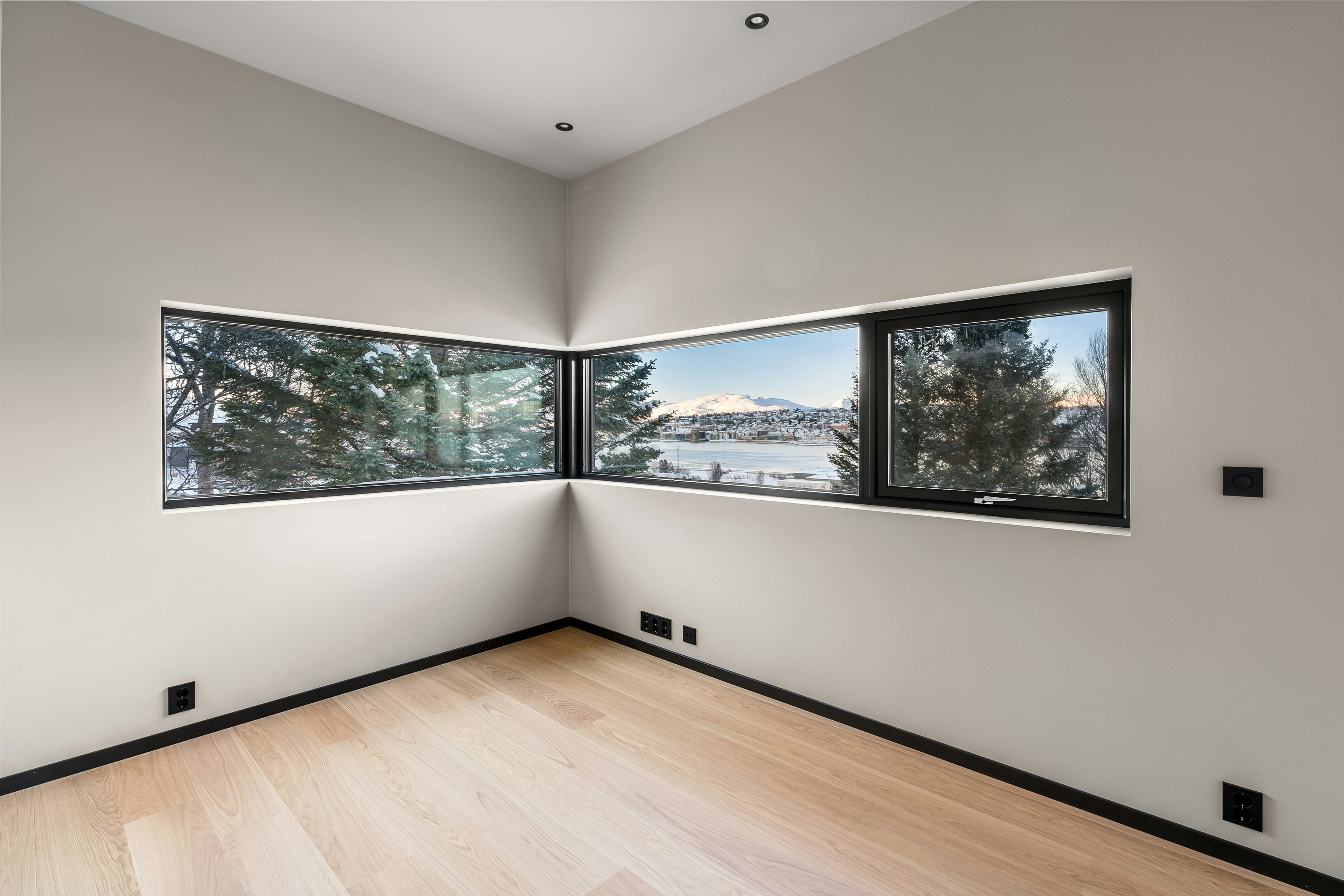 Why Ceramic Window Film May Not Be Safe for Double Pane and Triple Pane Windows